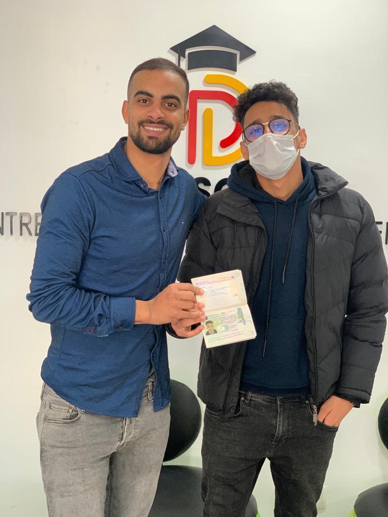 Étudiant ayant obtenu son visa avec DDS 1